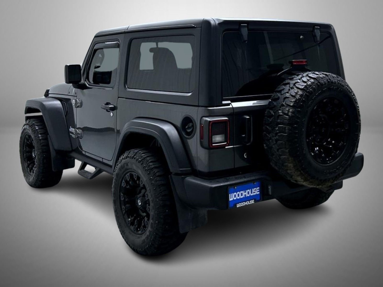 Used 2020 Gray Jeep Sport S image 7