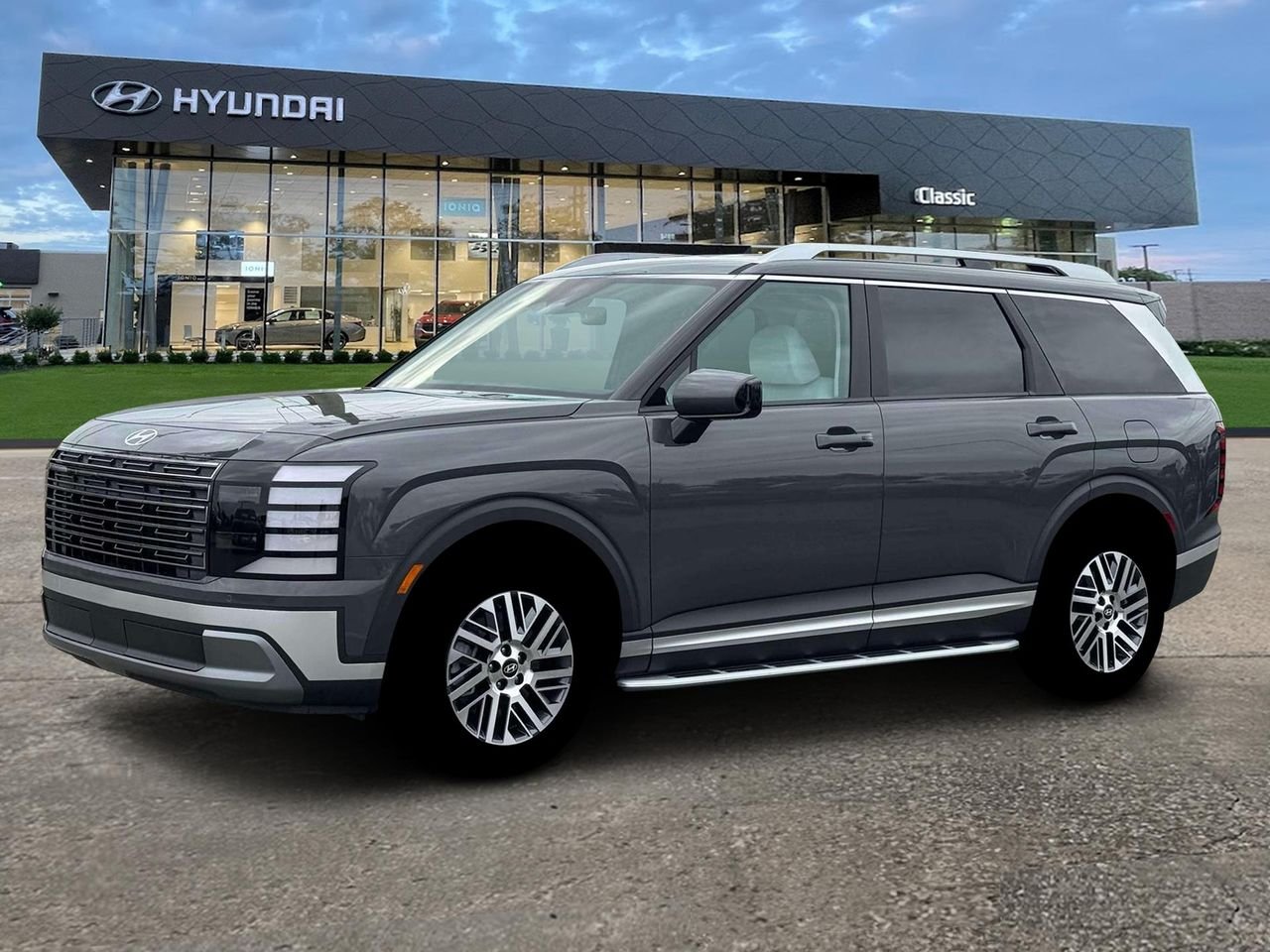 New 2026 Ecotronic Gray Metallic Hyundai SEL 7P image 2