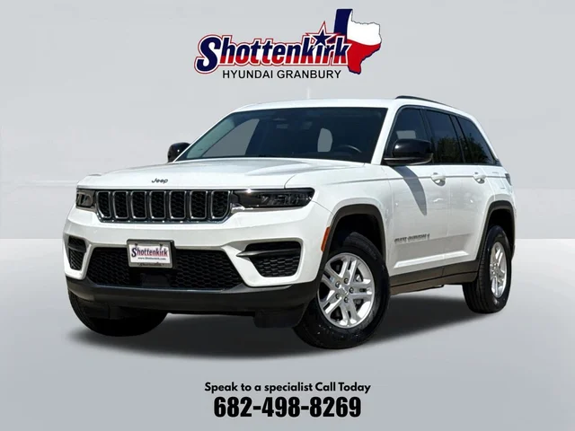 2022 Jeep Grand Cherokee Laredo