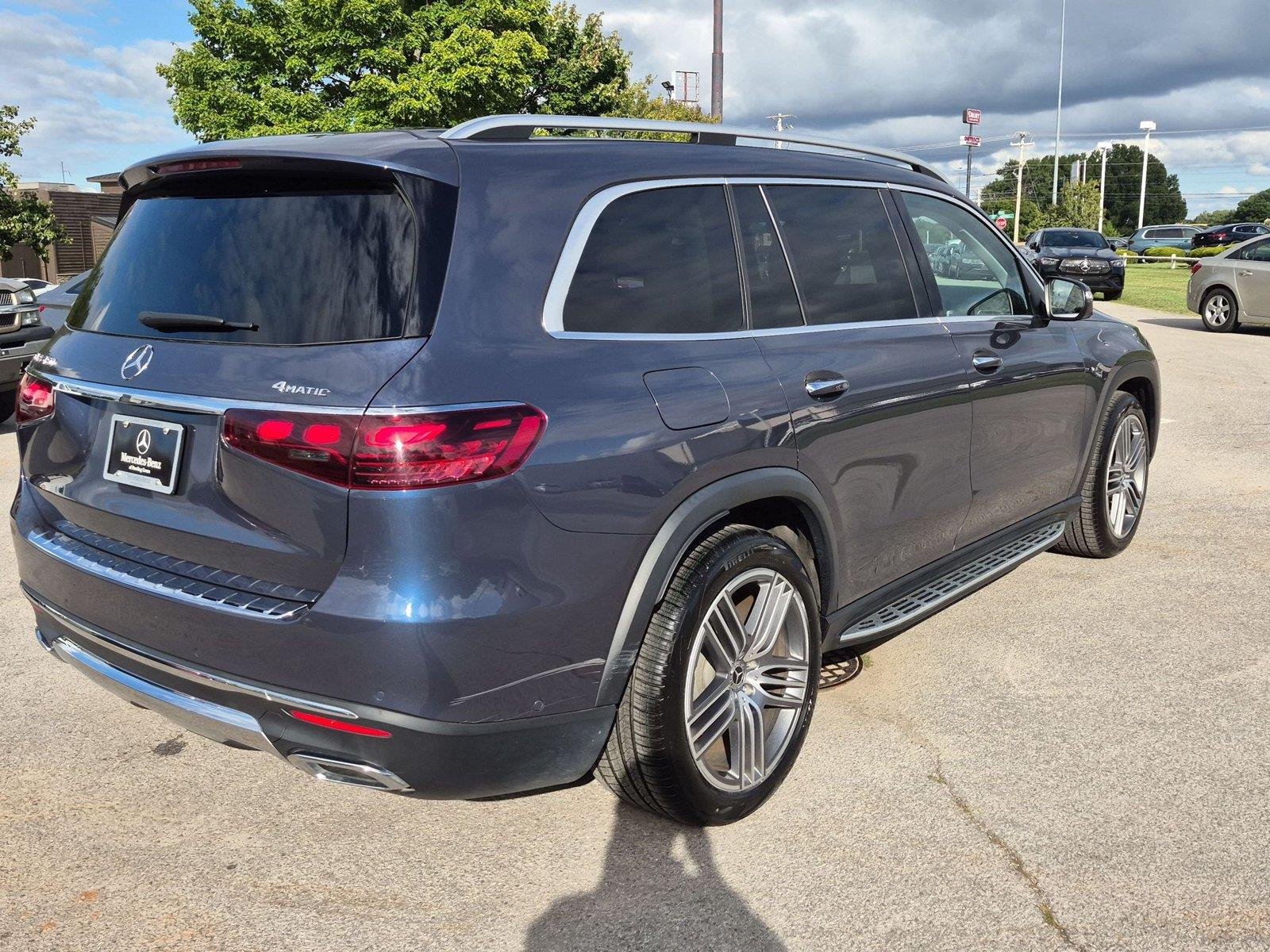 Used 2024 Twilight Blue Metallic Mercedes-Benz GLS 450 image 5