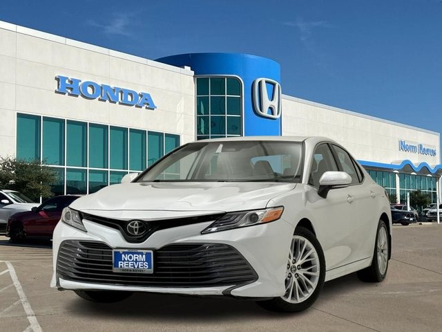 2020 Toyota Camry XLE