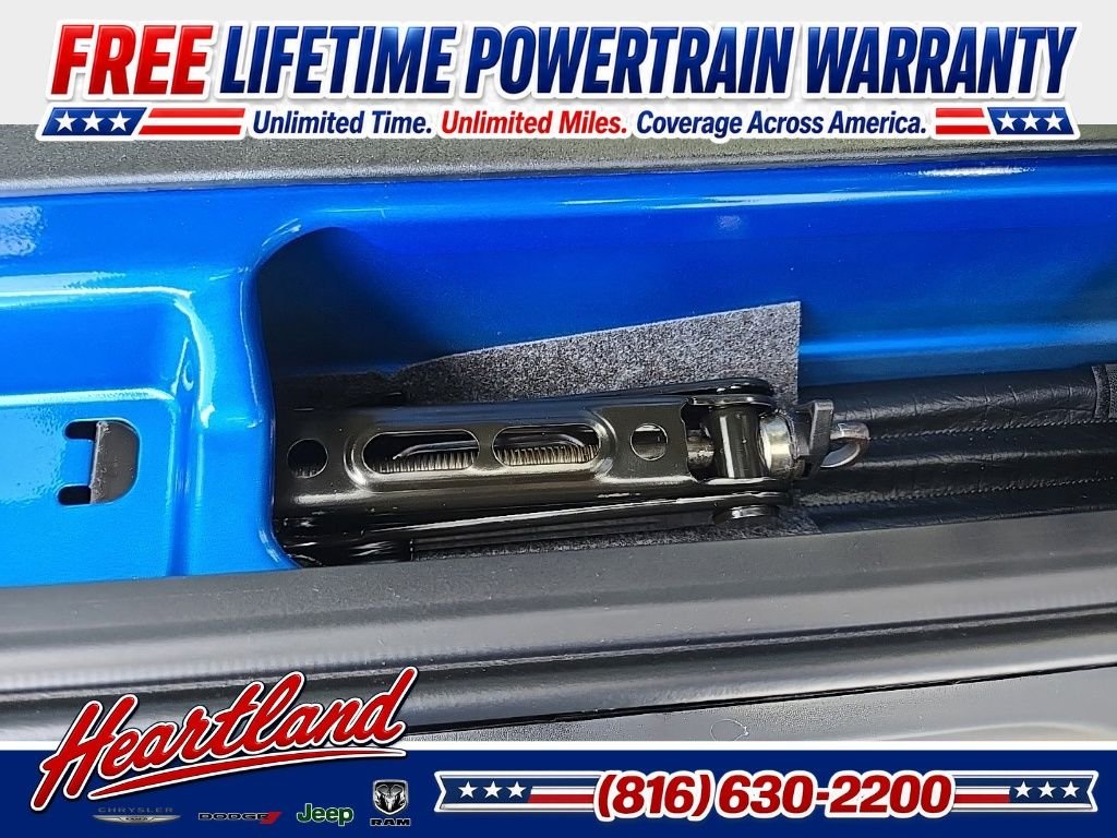 New 2026 Hydro Blue Pearl-Coat Exterior Paint Jeep Rubicon image 113
