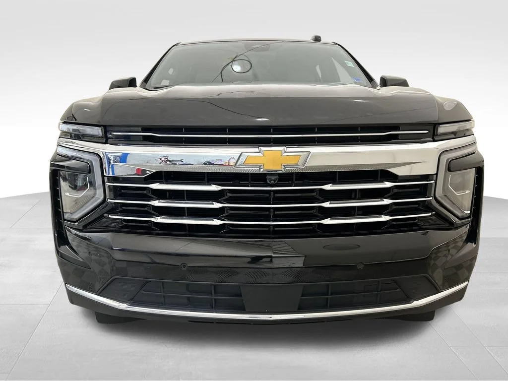 Used 2025 Black Chevrolet LT image 9