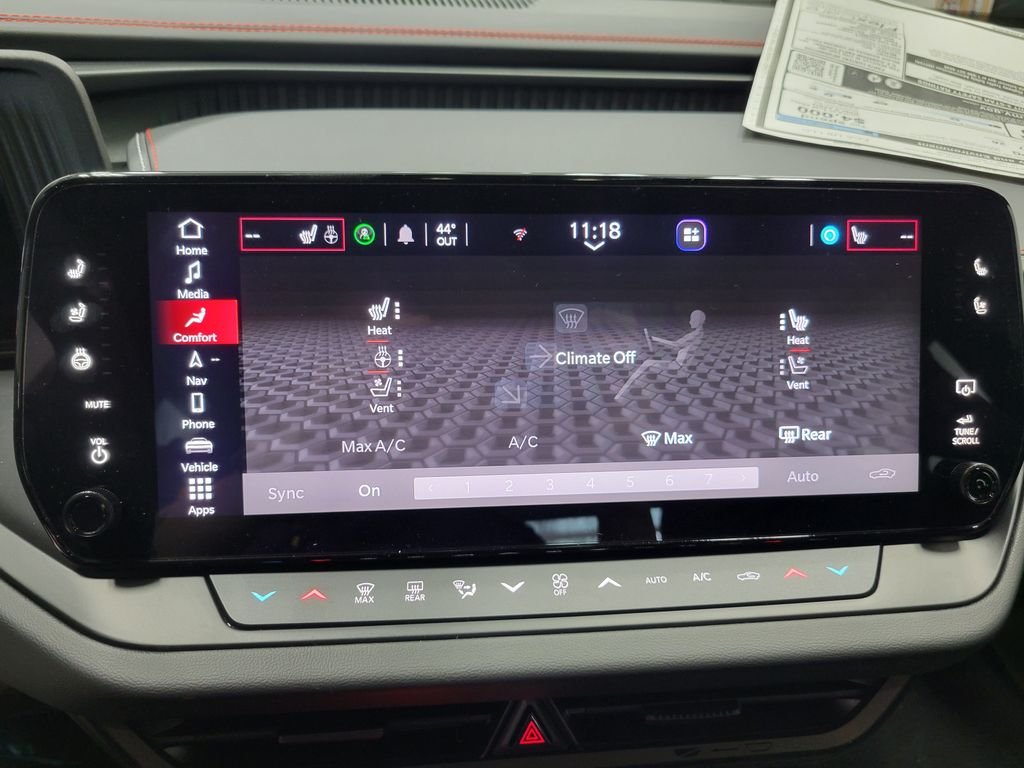 New 2026 Diamond Black Crystal Pearlcoat Dodge R/T image 16
