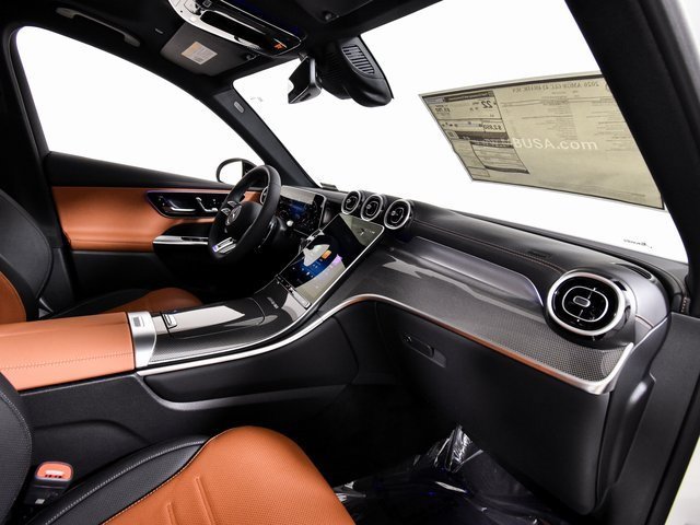 New 2026 Polar White Mercedes-Benz GLC 43 AMG® image 92