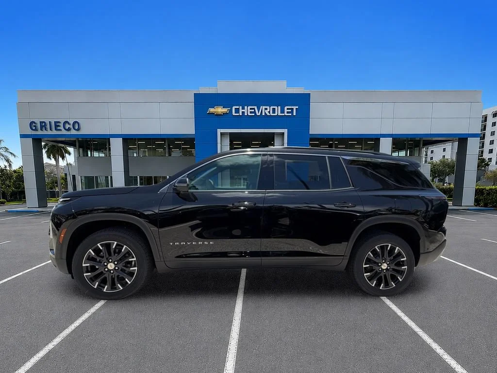 New 2026 Mosaic Black Metallic Chevrolet LT image 4