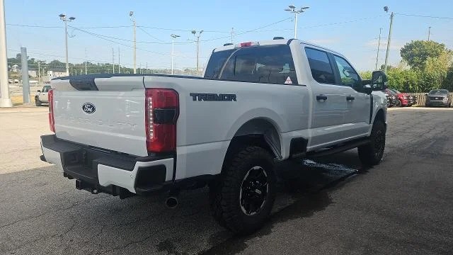 New 2027 Oxford White Ford XL 4WD image 27