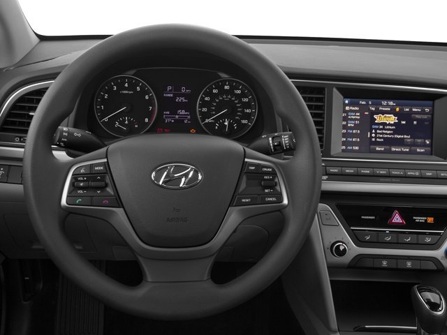Used 2017 Scarlet Red Hyundai SE image 10
