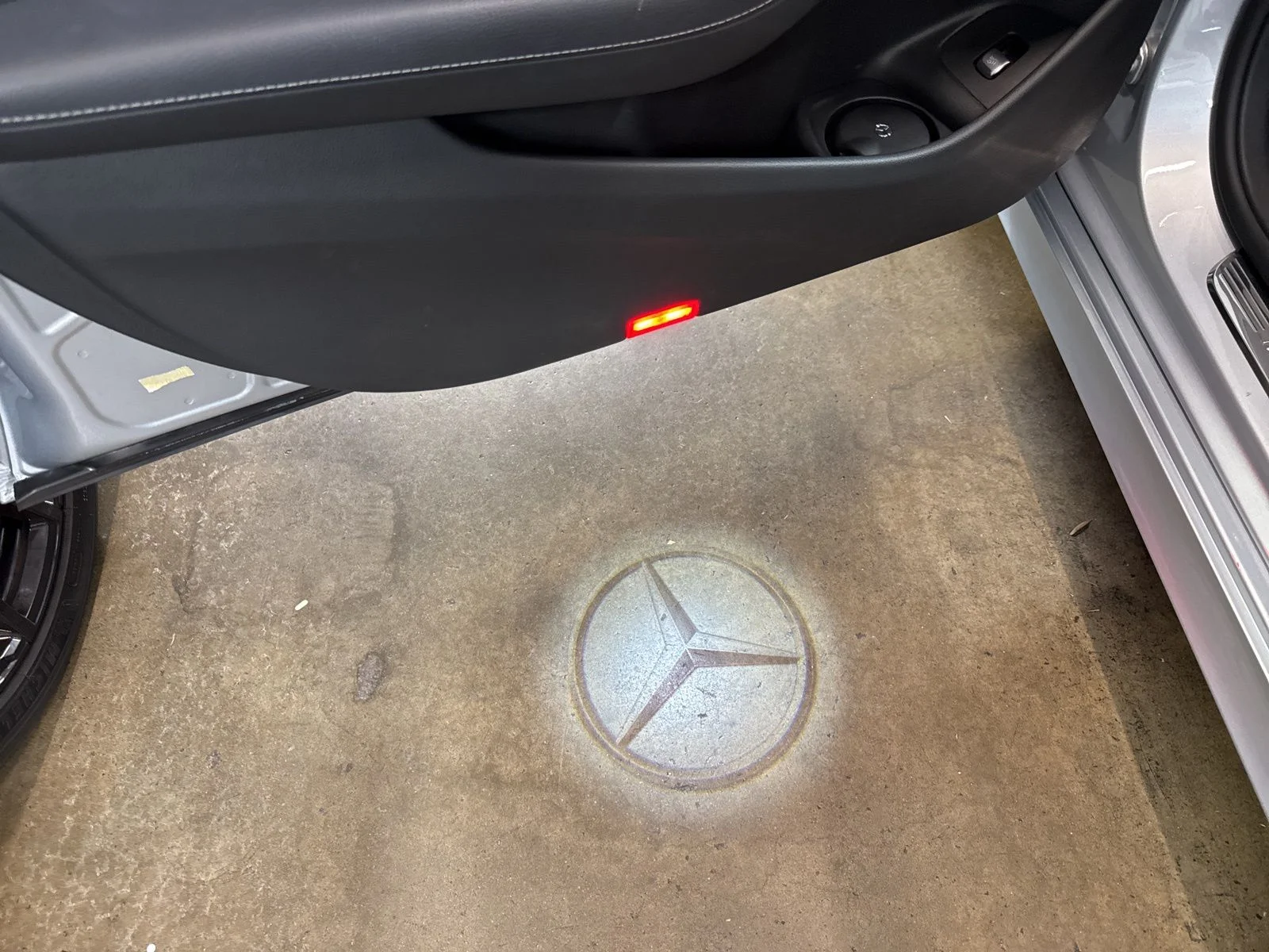 Used 2022 Silver Mercedes-Benz E 350 image 10