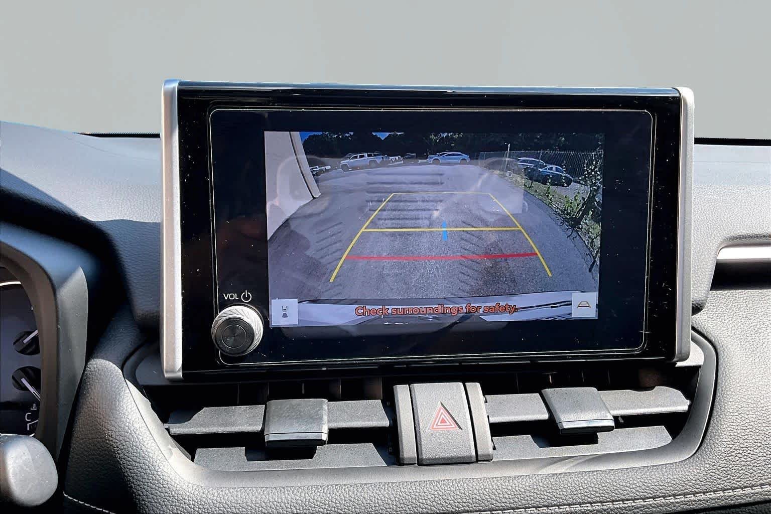 Used 2024 Ice Cap Toyota XLE image 27