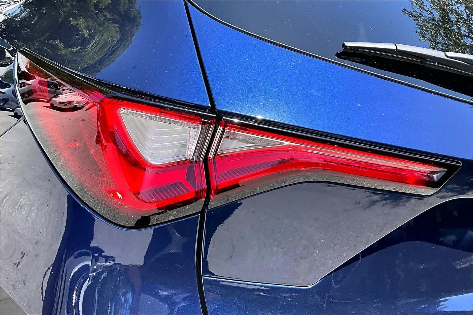 Used 2022 Fathom Blue Pearl Acura w/Technology Package image 29
