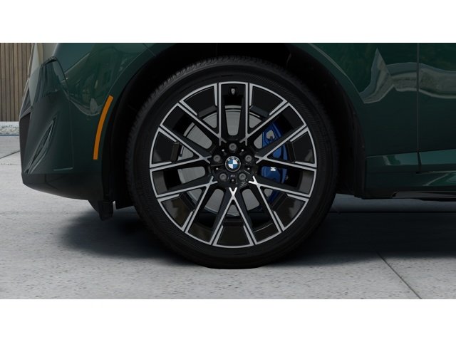 New 2027 Vancouver Green Metallic BMW 40 xDrive image 7