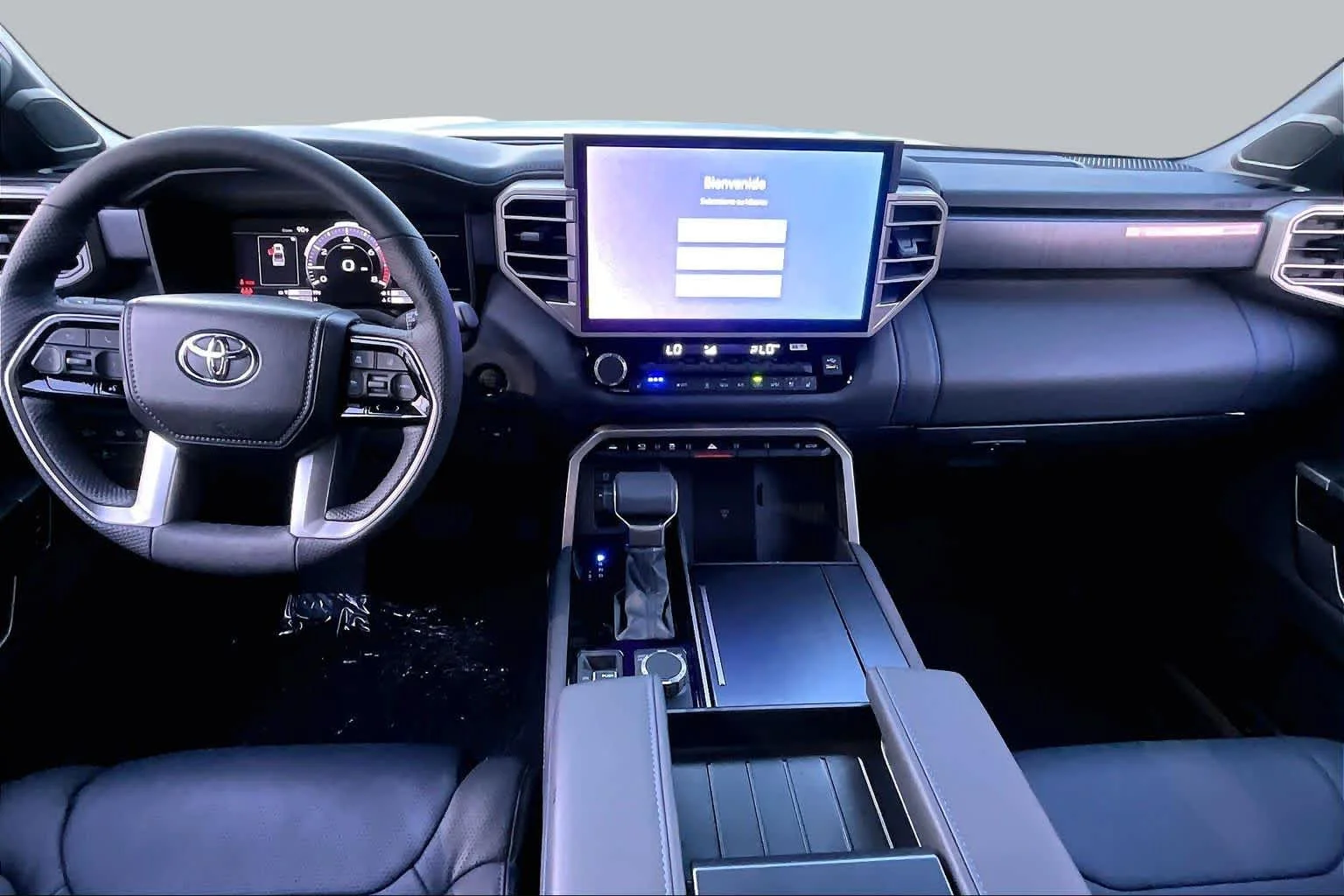 New 2026 Wind Chill Pearl Toyota Platinum image 5