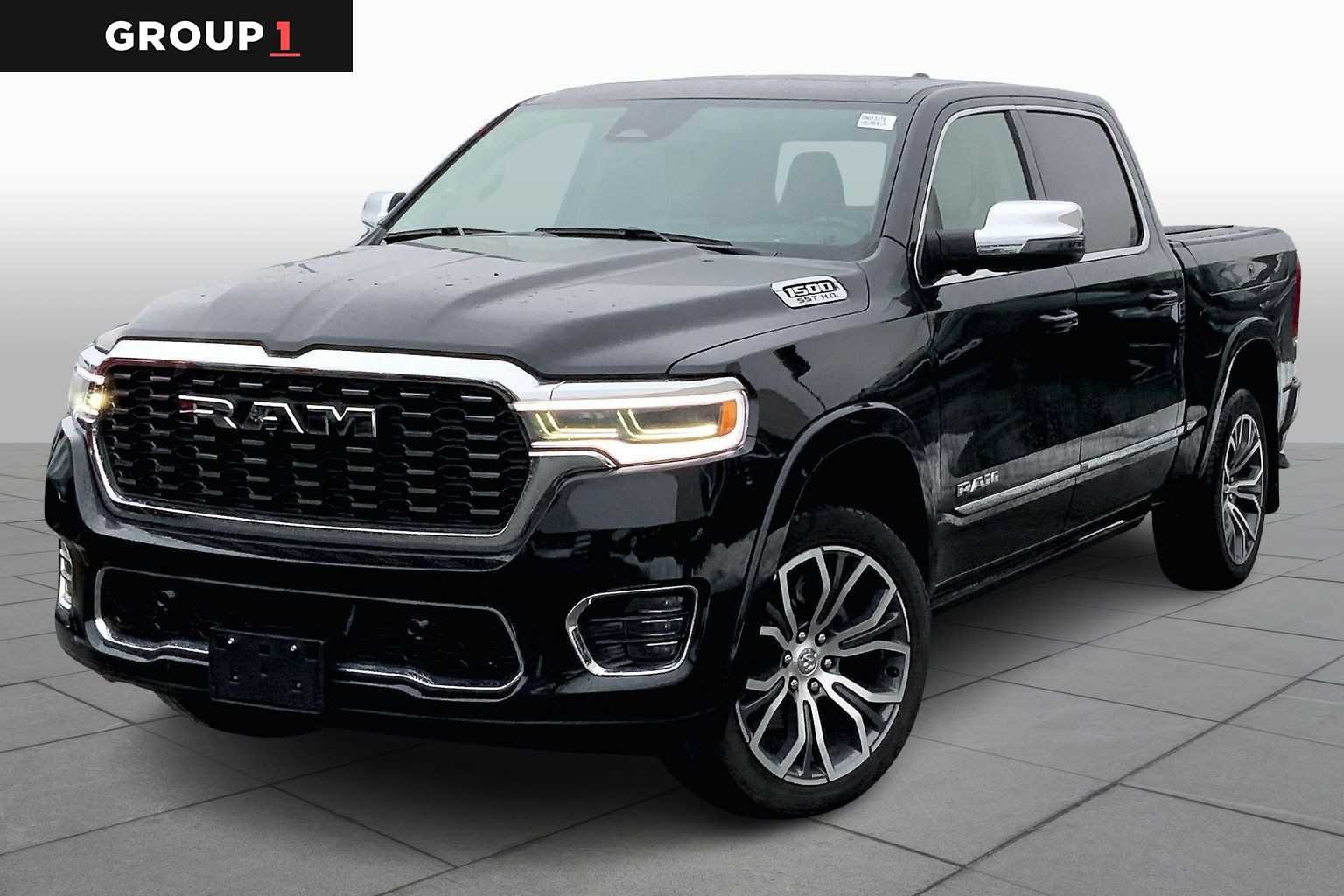 2025 RAM 1500 Tungsten 4x4 Crew Cab 5'7's photo