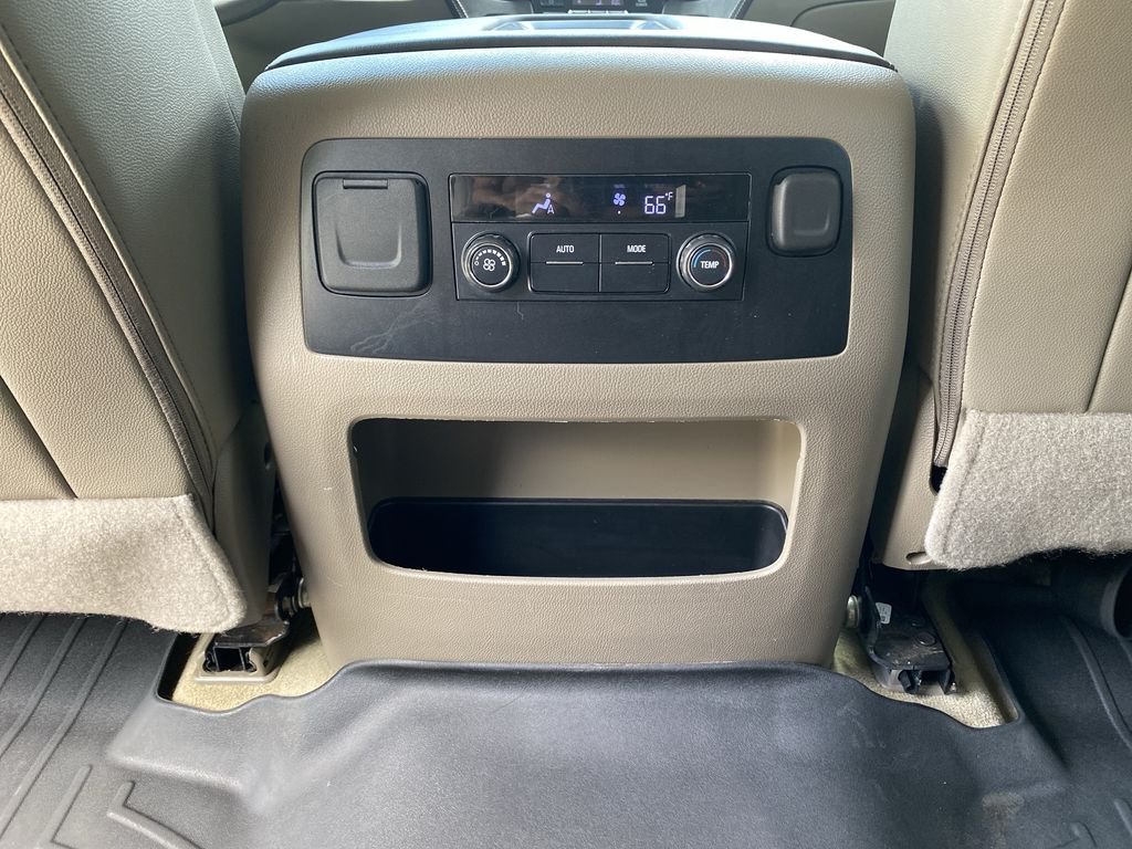 Used 2017 Champagne Silver Metallic Chevrolet LT image 29