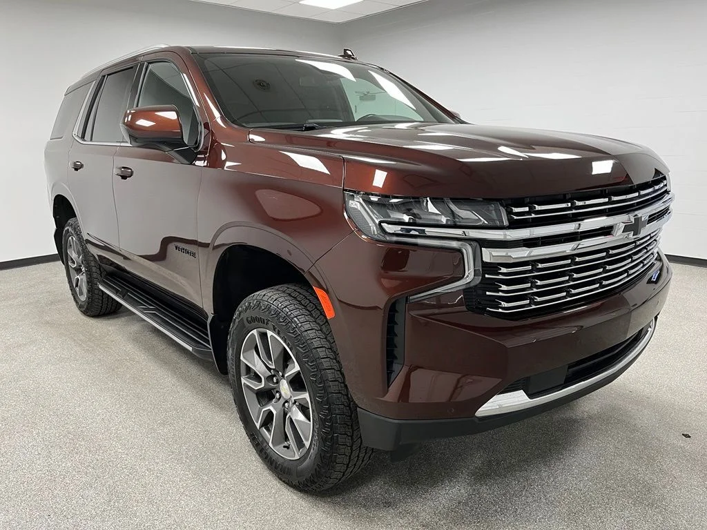 Used 2023 Red Chevrolet LS image 2