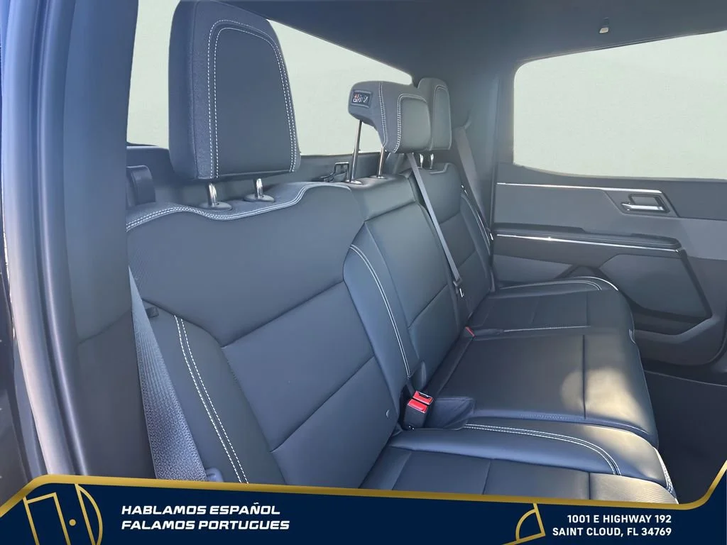 New 2026 Onyx Black GMC Elevation Standard Range image 29