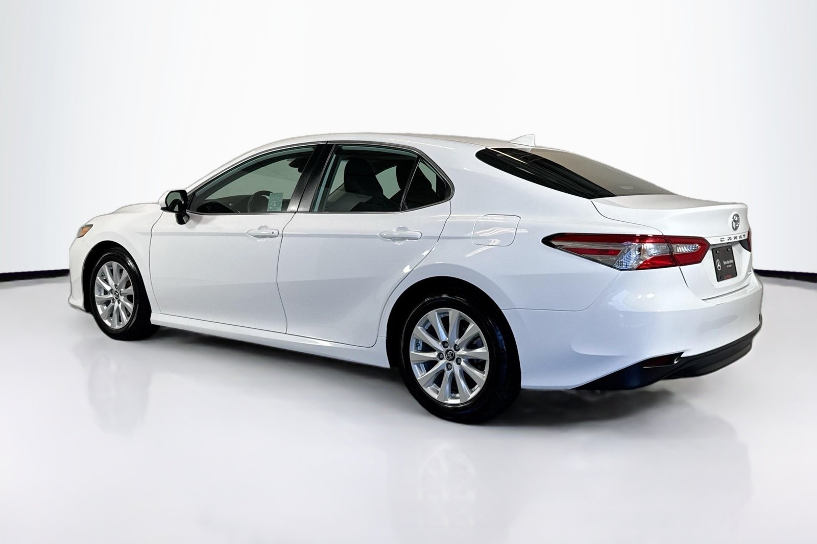 Used 2019 Black Toyota LE image 7