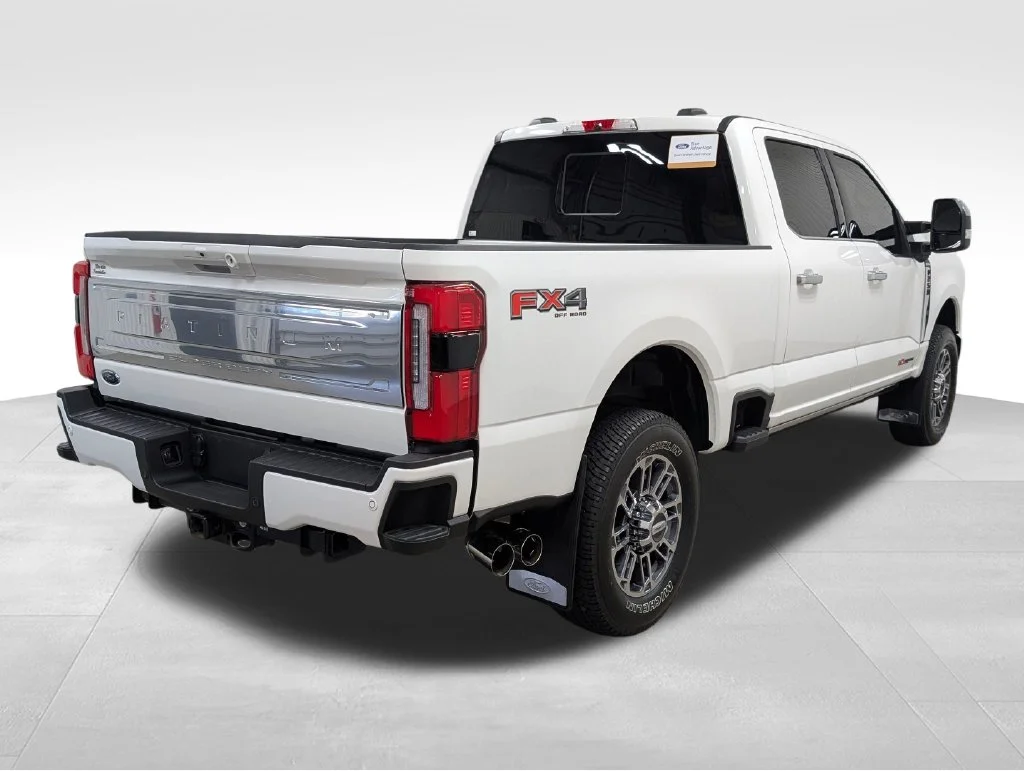 Used 2025 Star White Ford Platinum image 27