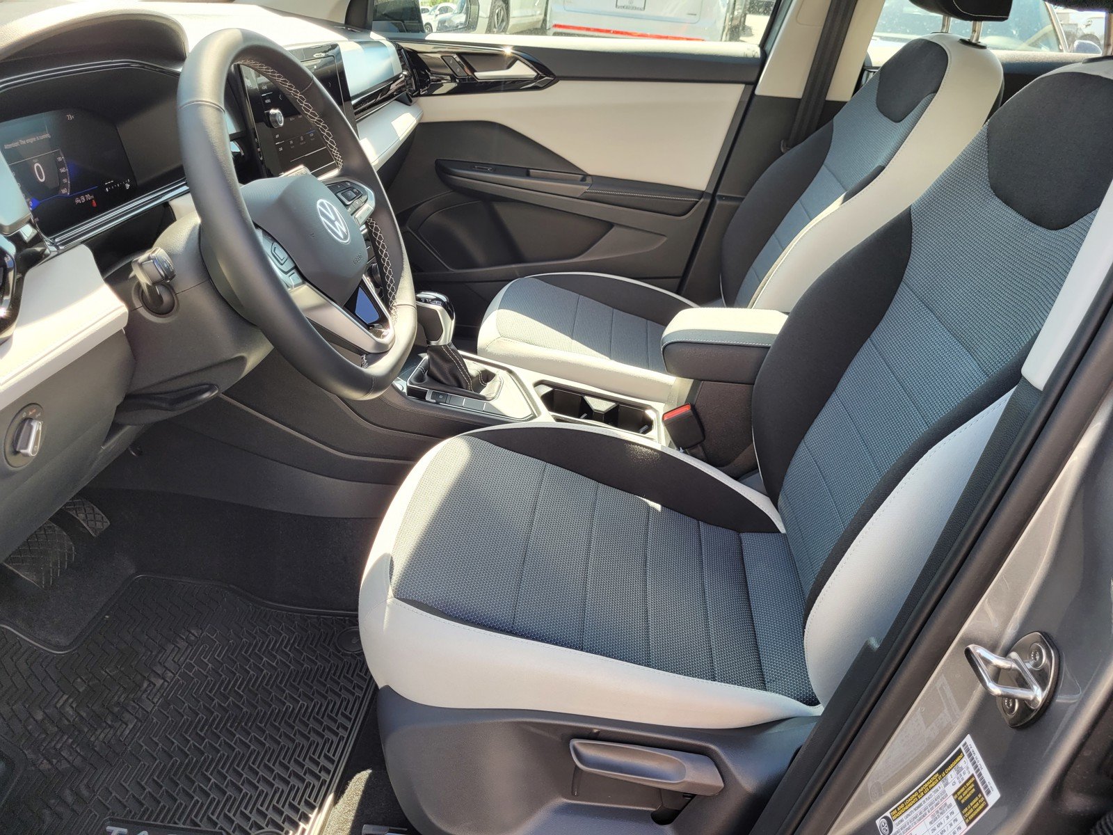 New 2026 Silver Volkswagen 1.5T S image 8