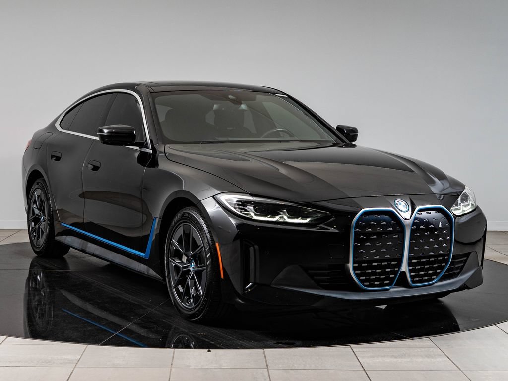 Used 2023 Jet Black BMW eDrive35 image 12