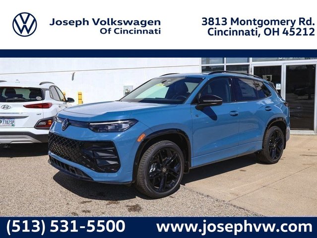2026 Volkswagen Tiguan 2.0T SE R-Line Black