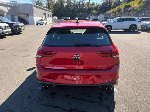 Certified Used 2022 Red Volkswagen 2.0T SE image 6