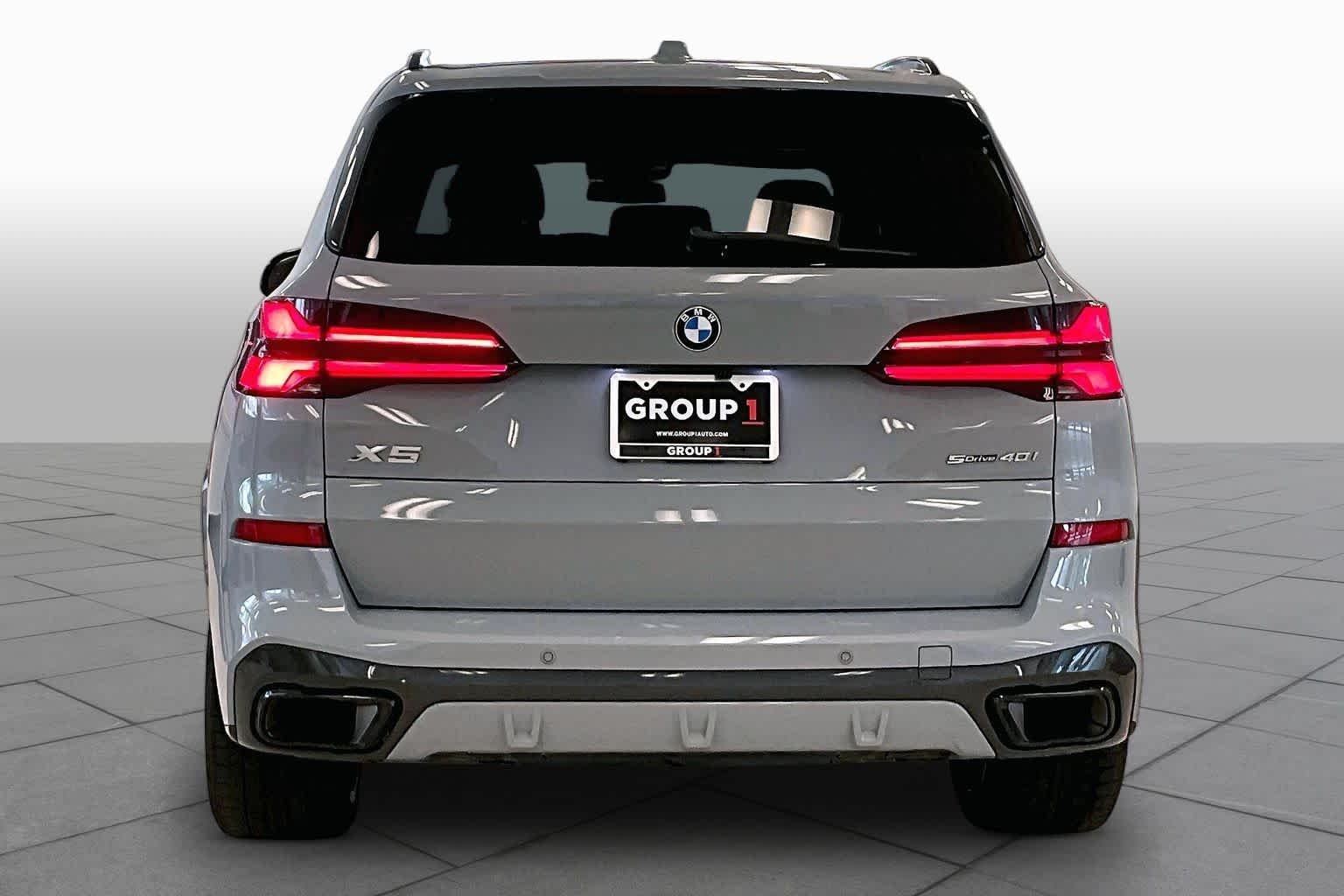 Certified Used 2025 Brooklyn Grey Metallic BMW sDrive40i image 4