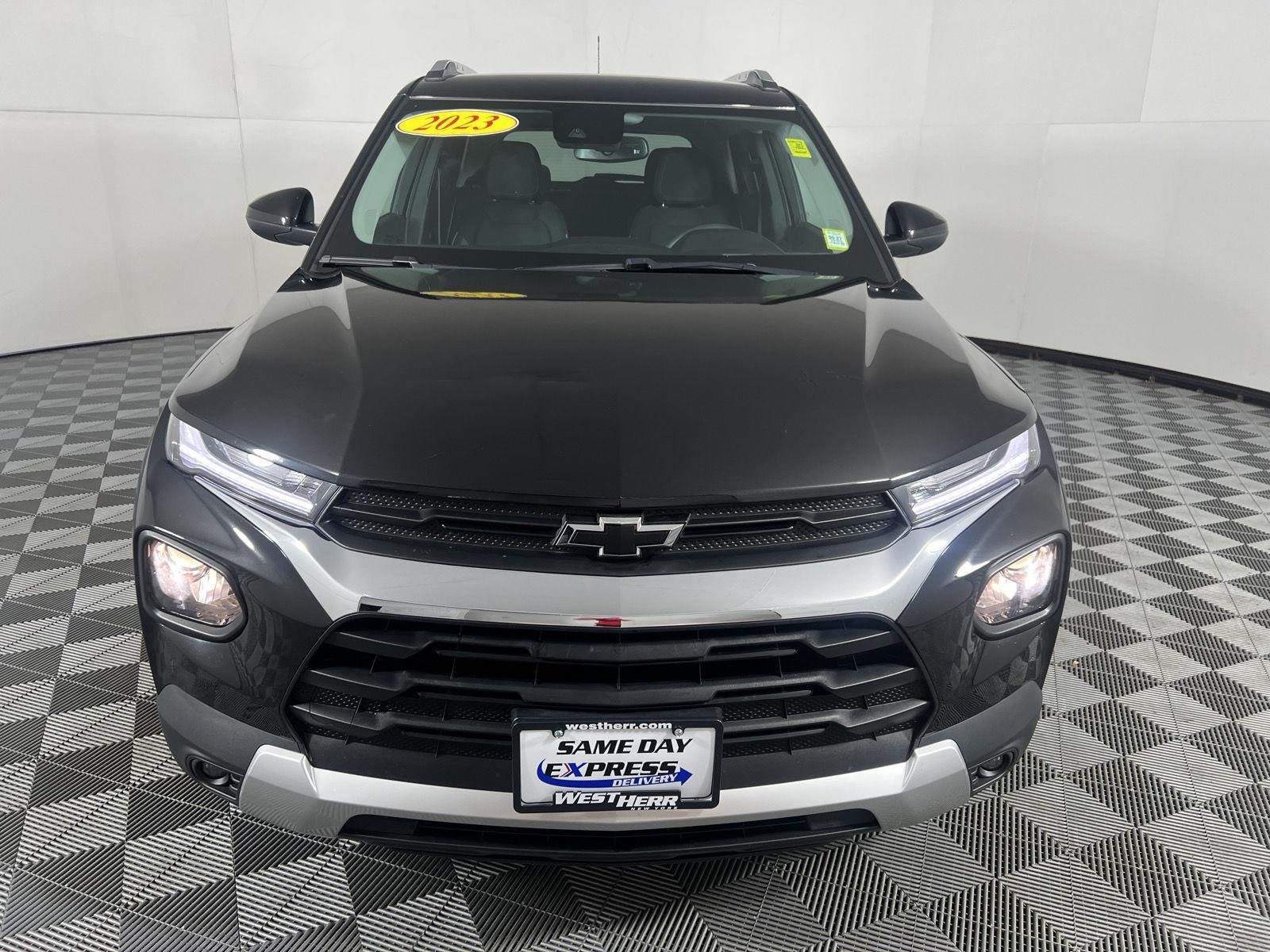 Used 2023 Black Metallic Chevrolet LT image 16