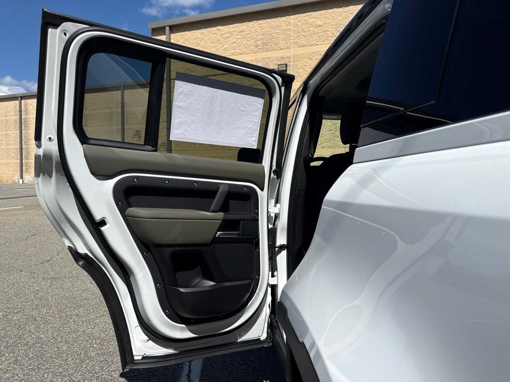 New 2026 White Land Rover S image 12