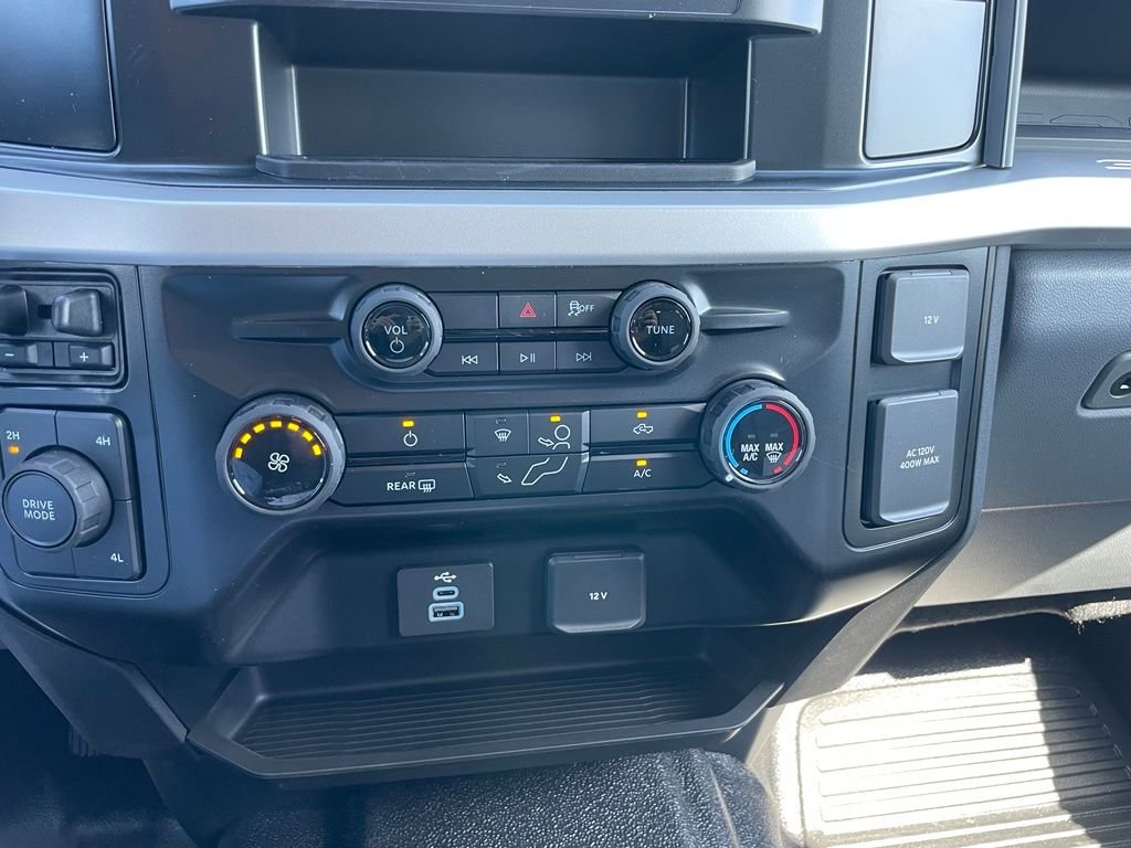 2026 Ford F-550 Super Duty Chassis Cab XL - Photo 13