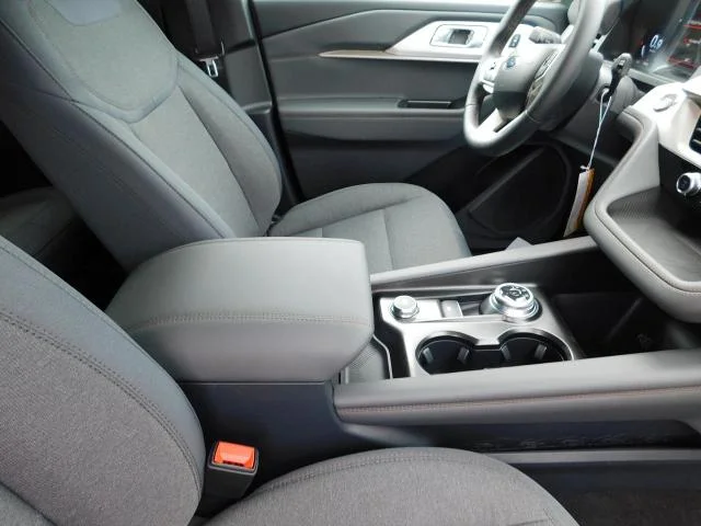 New 2026 Agate Black Metallic Ford Active image 21
