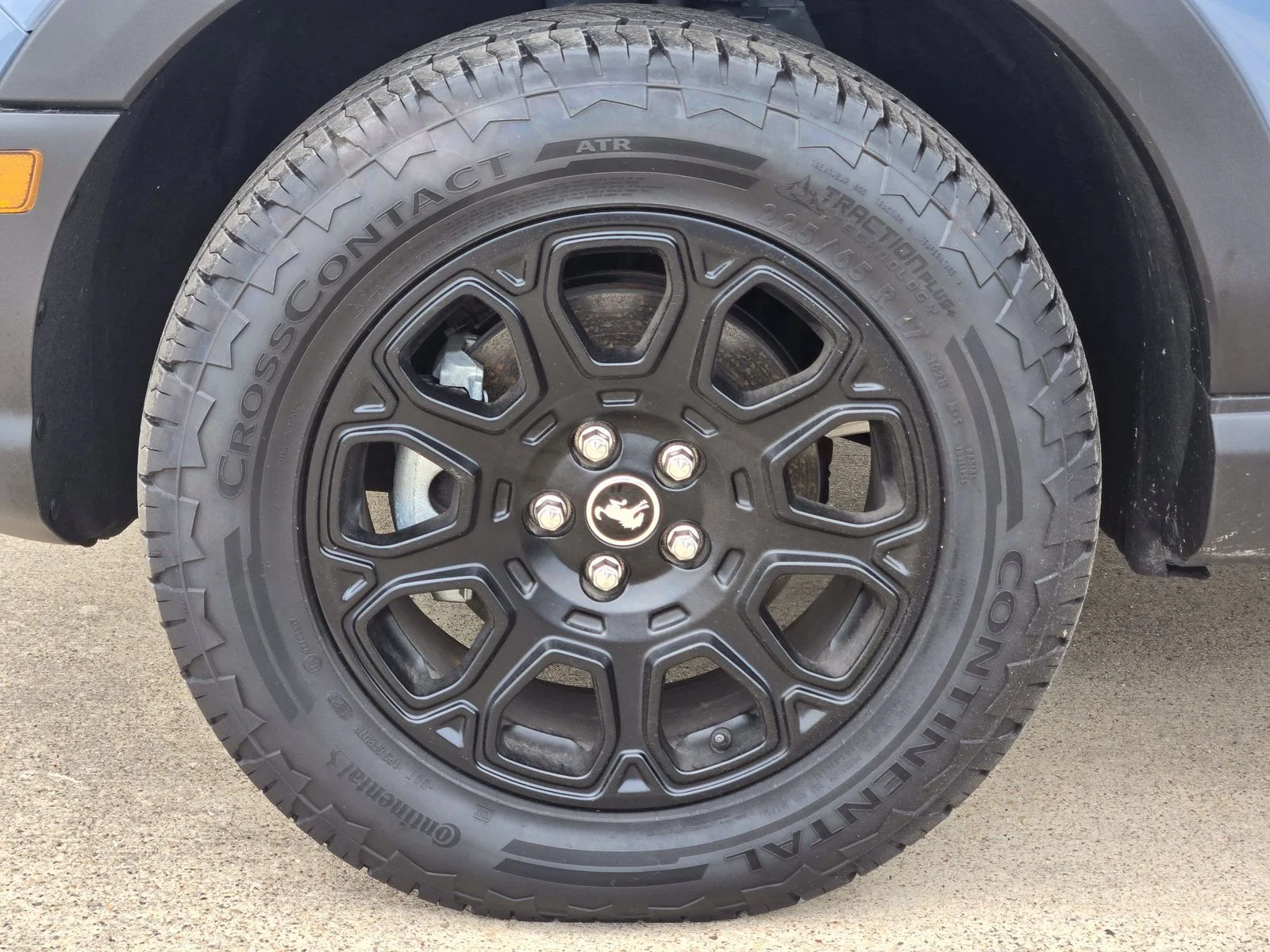 New 2025 Gray Ford Badlands image 7