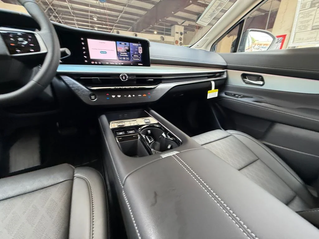 New 2026 Blue Nissan Platinum image 15