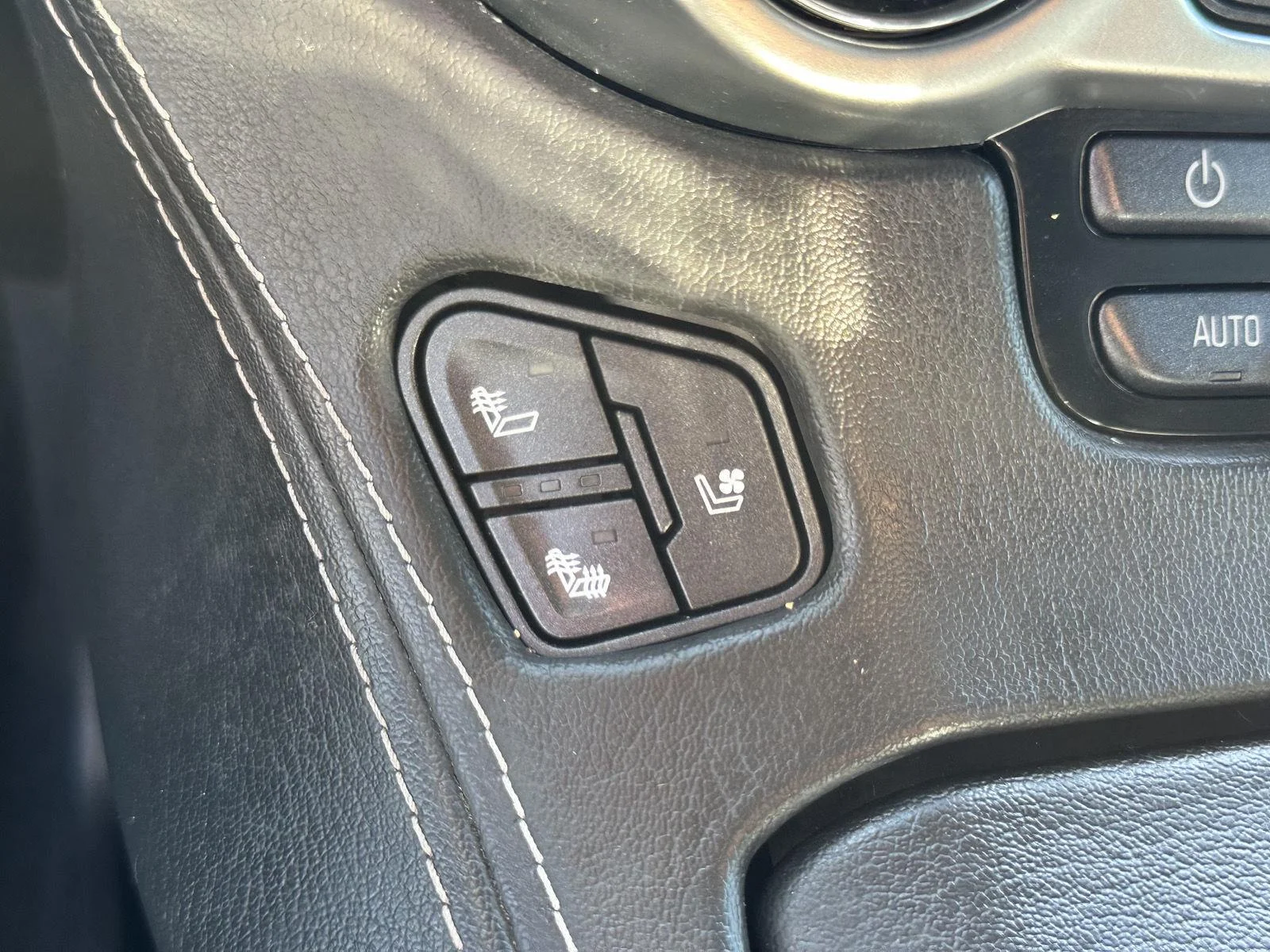 Used 2017 Black Chevrolet Premier image 35