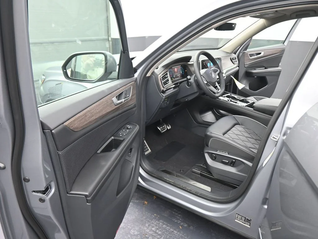 New 2026  Volkswagen 2.0T SEL Premium R-Line image 39