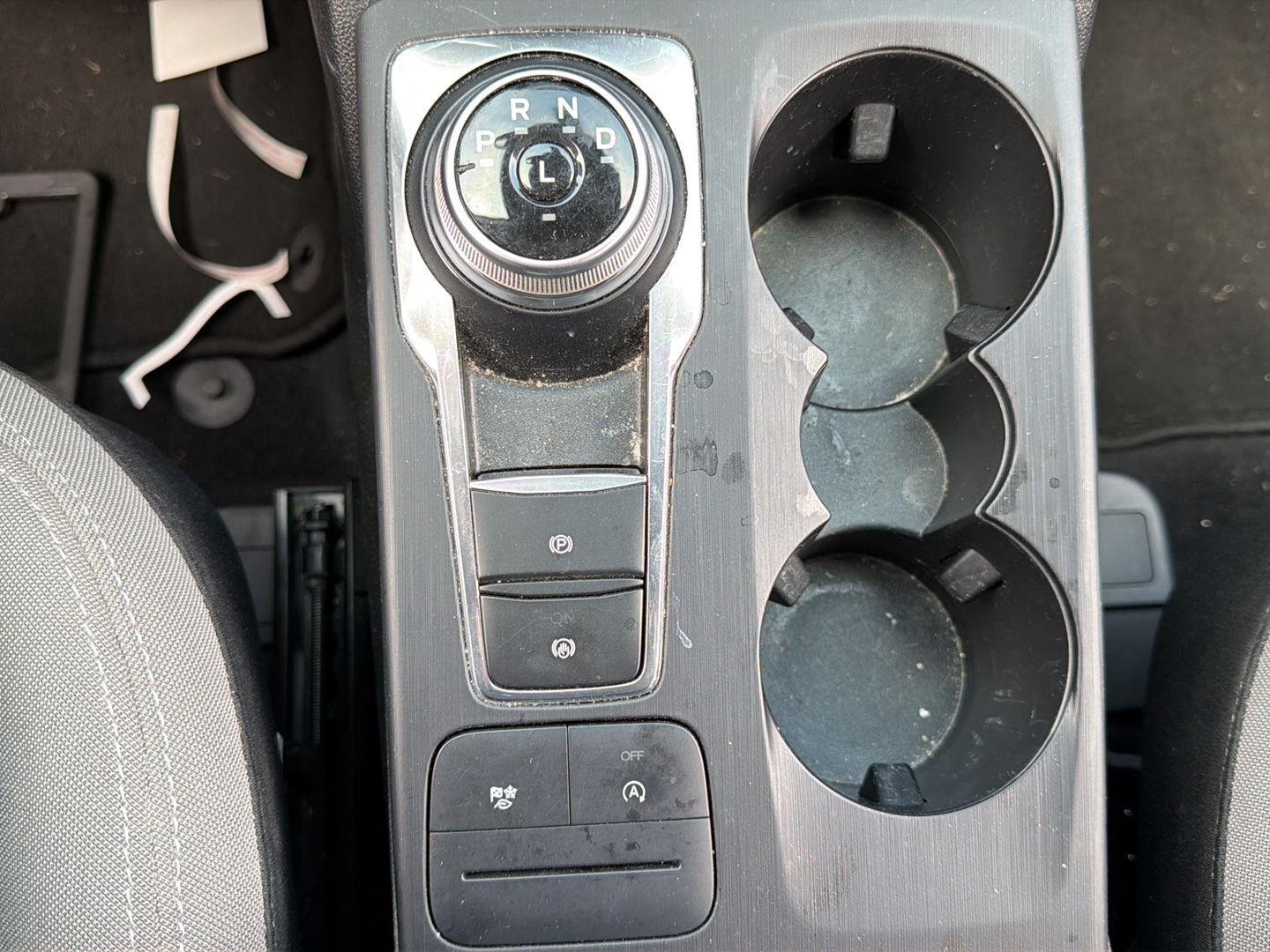 Used 2022 Iced Blue Silver Ford SE image 18