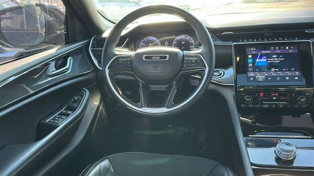 Used 2023 Black Jeep Altitude X image 24