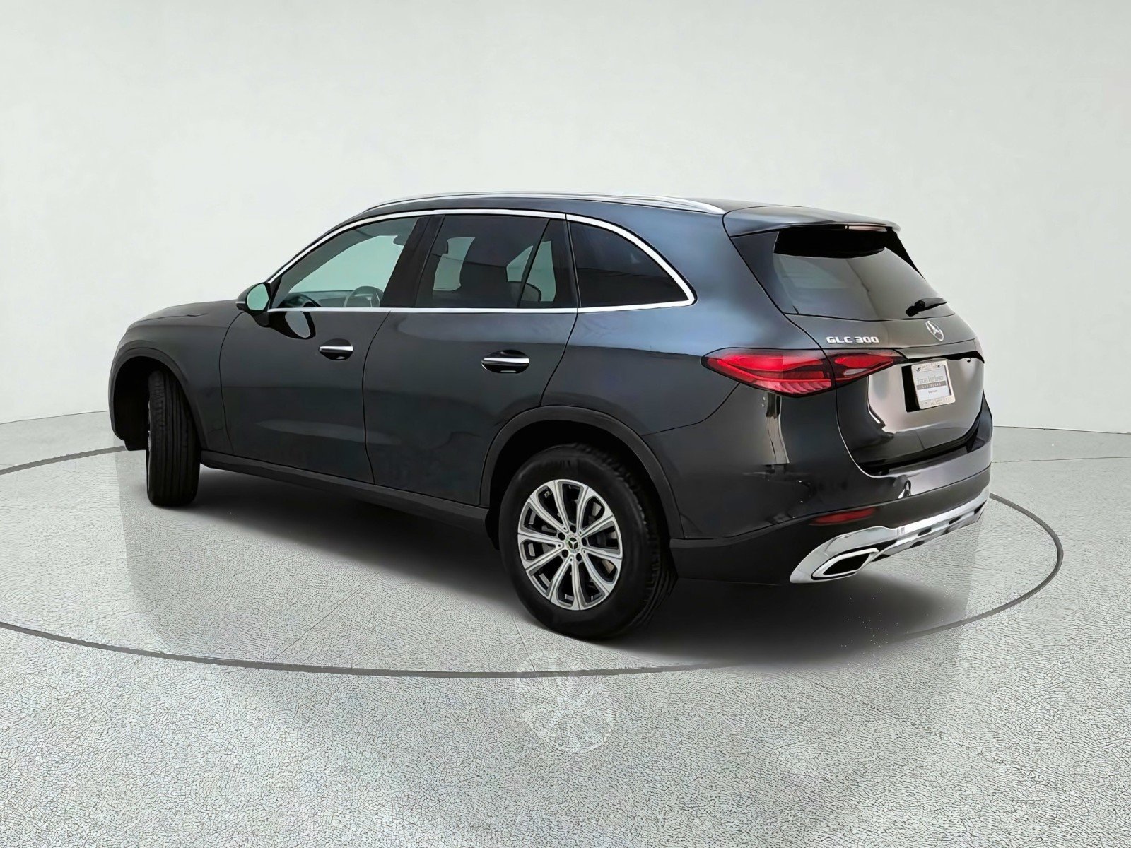 Certified Used 2026 Graphite Grey Metallic Mercedes-Benz GLC 300 image 12