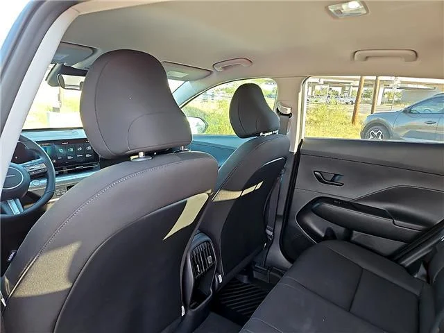 New 2027 Atlas White Hyundai SEL Sport image 9