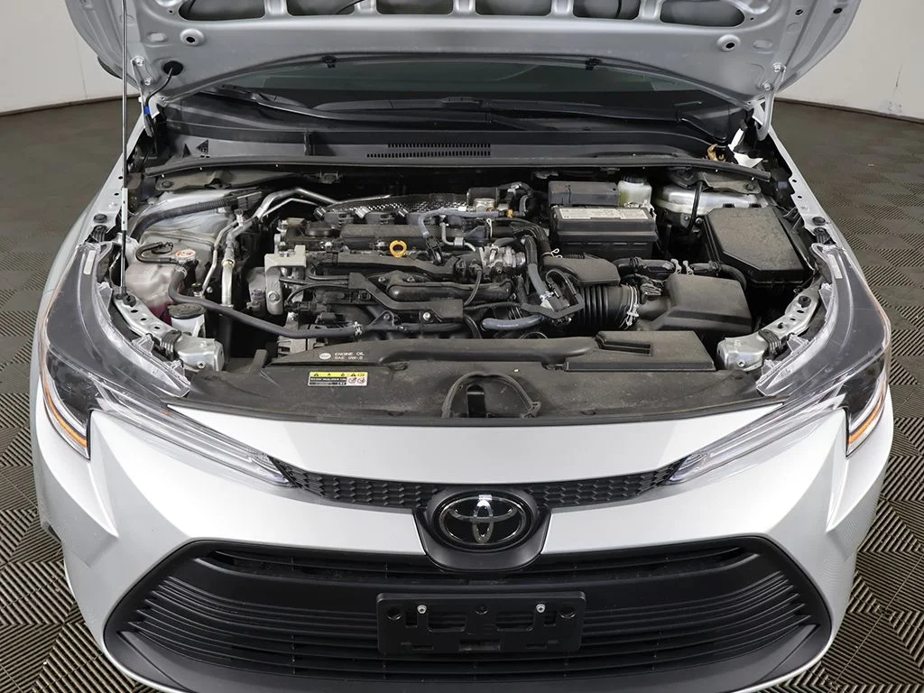 Used 2025 Silver Toyota LE image 16