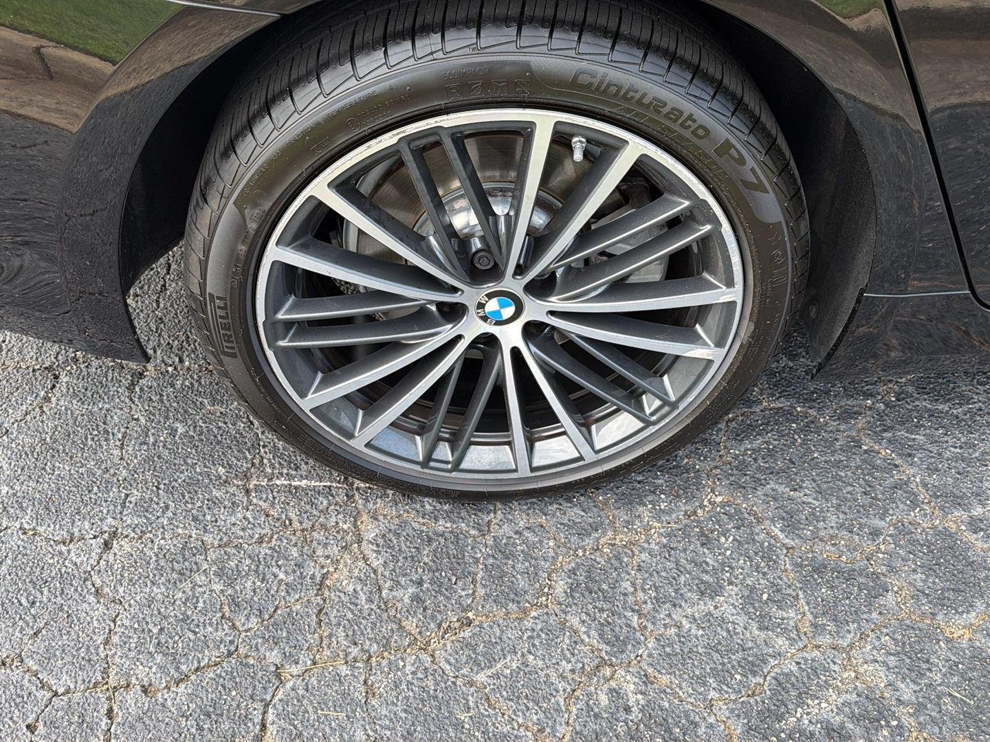 Used 2023 Black Sapphire Metallic BMW 530i image 38