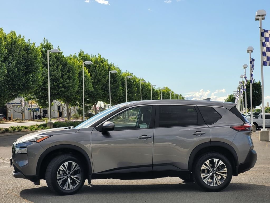 Used 2023 Gray Nissan SV image 7