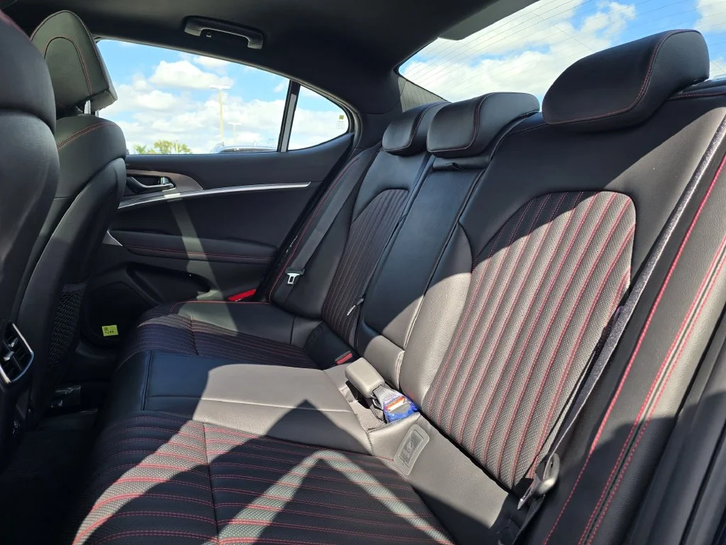 New 2027 Blue Genesis 2.5T Sport Prestige image 12