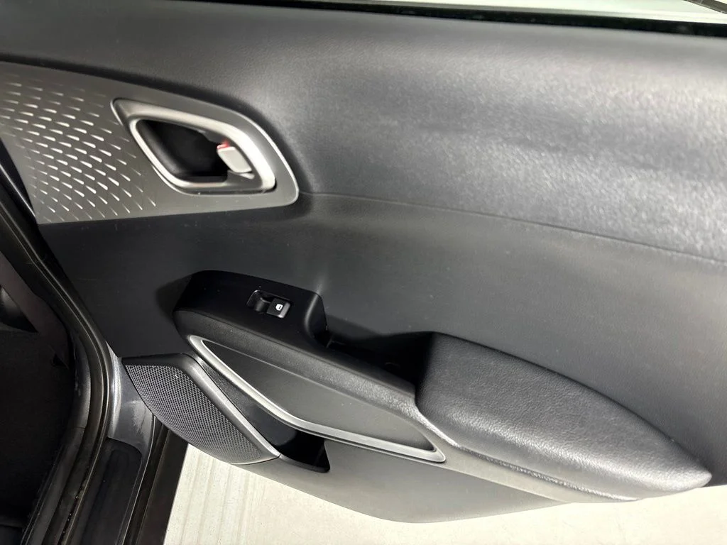 Used 2022 Gray Kia LX image 17