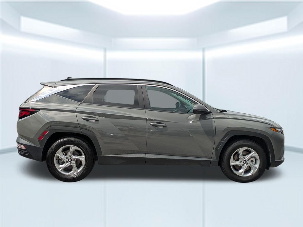 Used 2024 Gray Hyundai SEL image 6