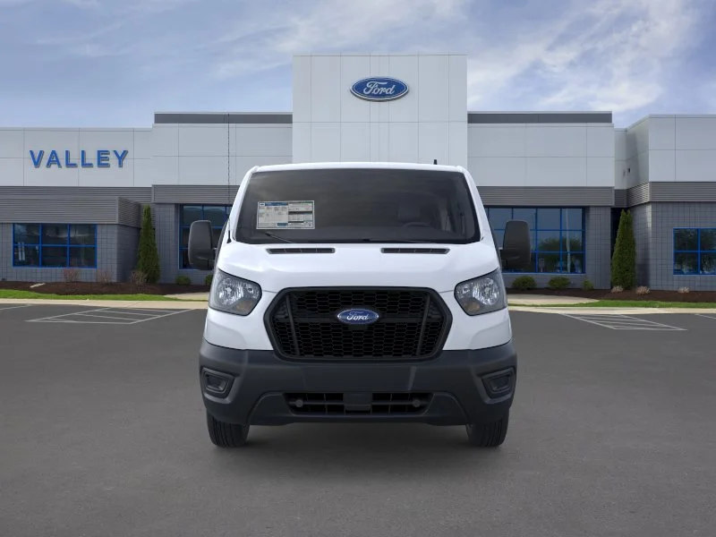New 2025 Oxford White Ford Cargo Van image 38