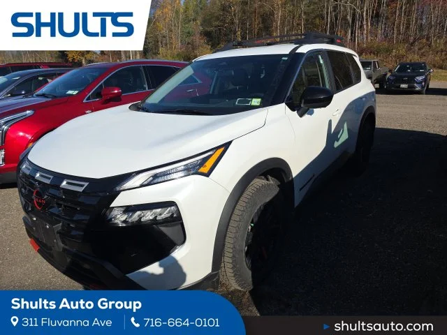 Used 2025 White Nissan Rock Creek image 1
