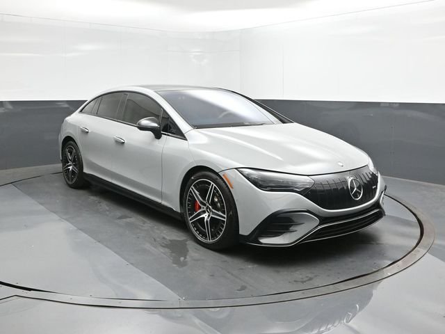 Used 2024  Mercedes-Benz Base image 17