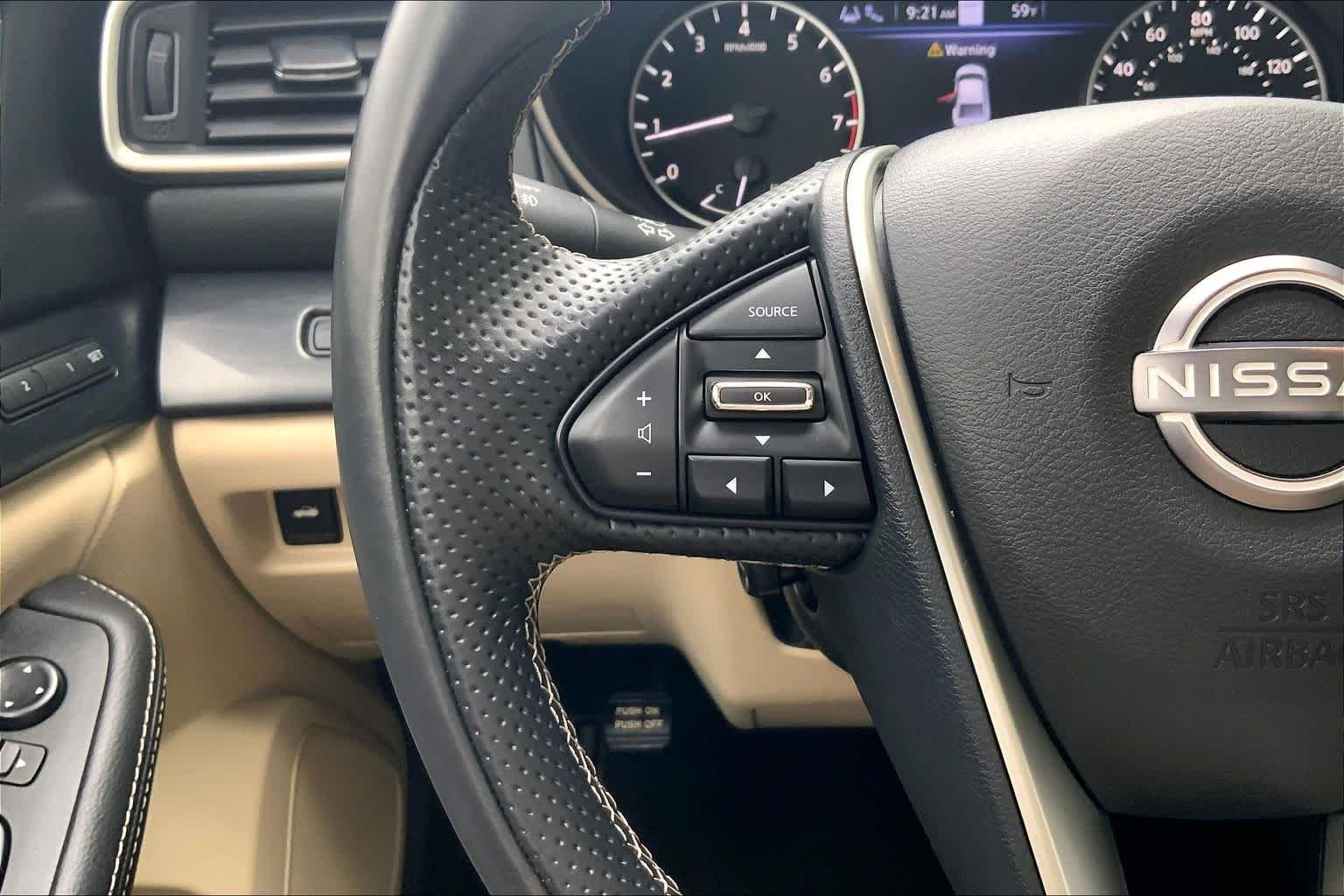Used 2023 Pearl White Tricoat Nissan Platinum image 23